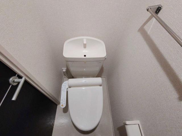Ｄ−ｒｏｏｍ白石（105） トイレ