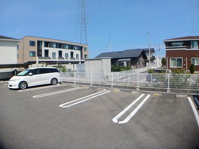 スペース　ガーデンⅢ（101） 駐車場