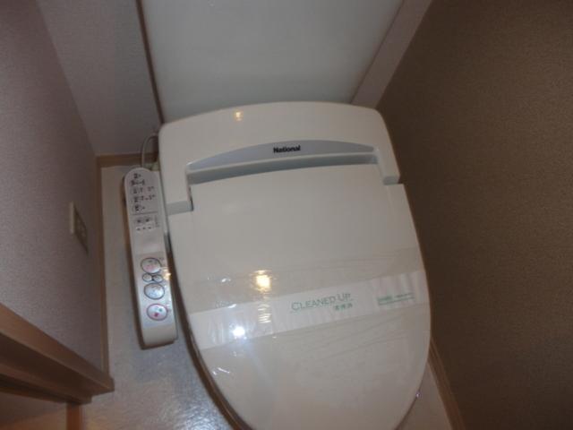 センプリーチェ（202） トイレ