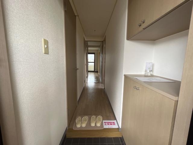 ステイブルシャトー 玄関