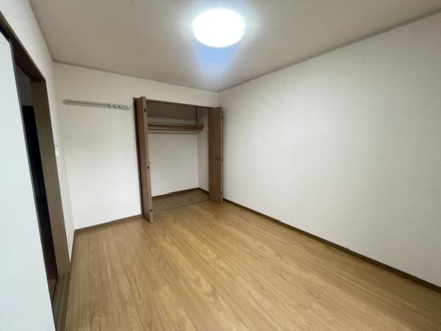 アルブルコリーヌ　Ⅰ･ＩＩ（2-203） 部屋画像