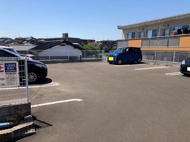 エアリーファインヒル（102） 駐車場