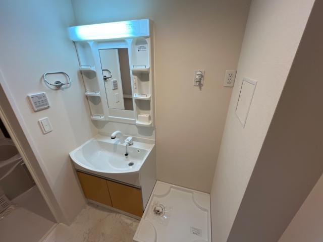 シャイン ヴィレッジ 大木戸 Ｂ 部屋画像