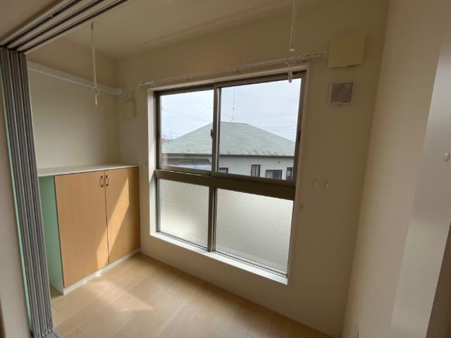 シャイン ヴィレッジ 大木戸 Ｃ 部屋画像