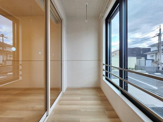 ニューライズ１４１（103） 室内