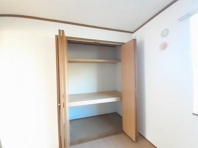 ベルツリーレジデンス１号館（102） 収納