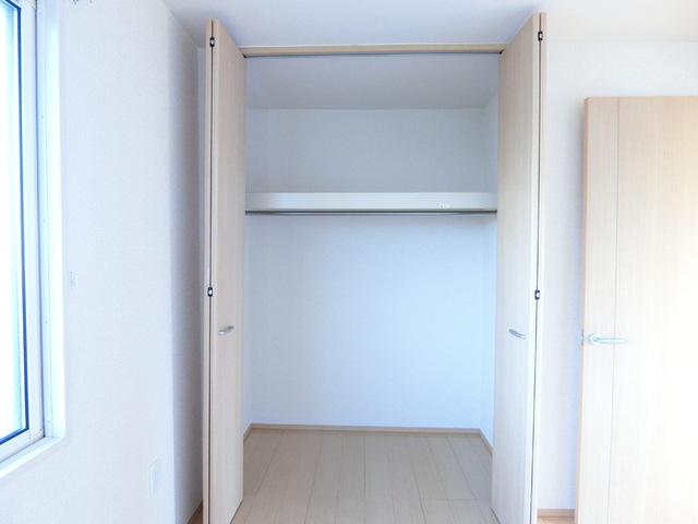Ｄ−ｒｏｏｍ白石西（202） 収納