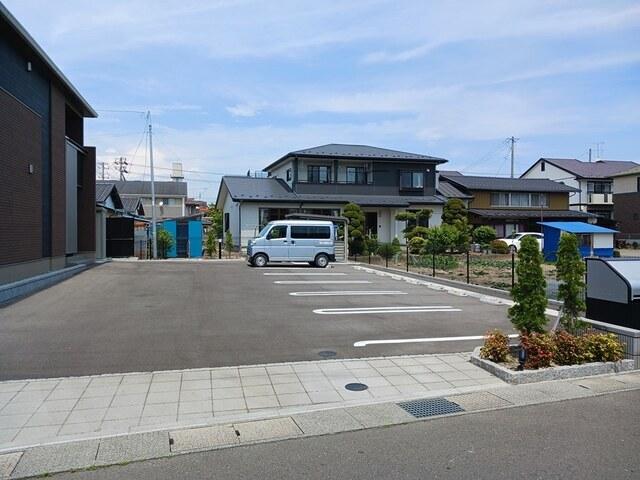 クラールⅡ（102） 駐車場