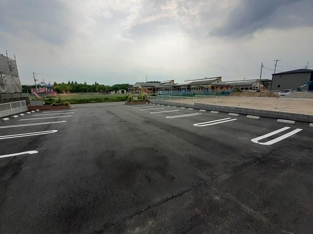 エクスオーシャン（202） 駐車場