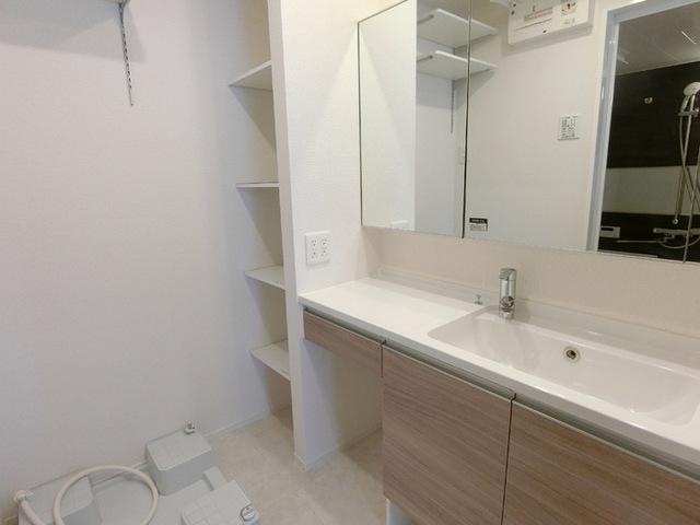 ルミエール大和町（301） 部屋画像