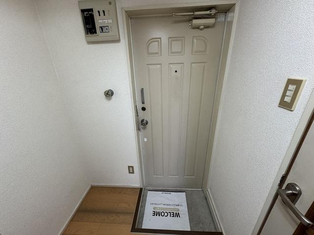 ビューコート小田原（112） 玄関