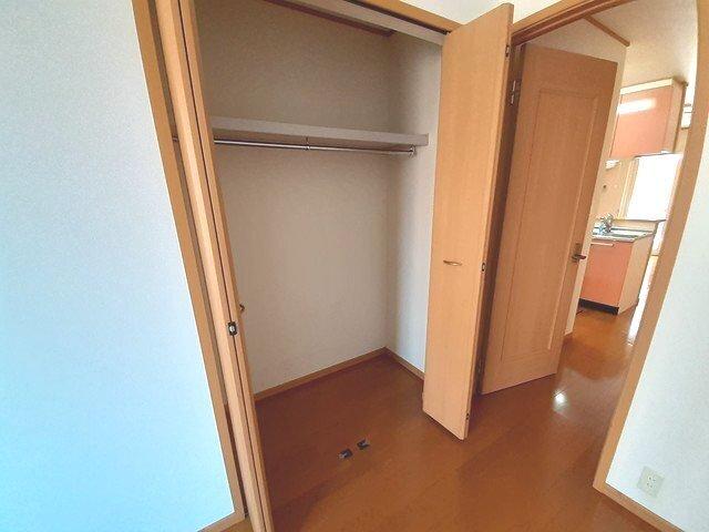 グレース・ガーデンⅡ（102） 収納