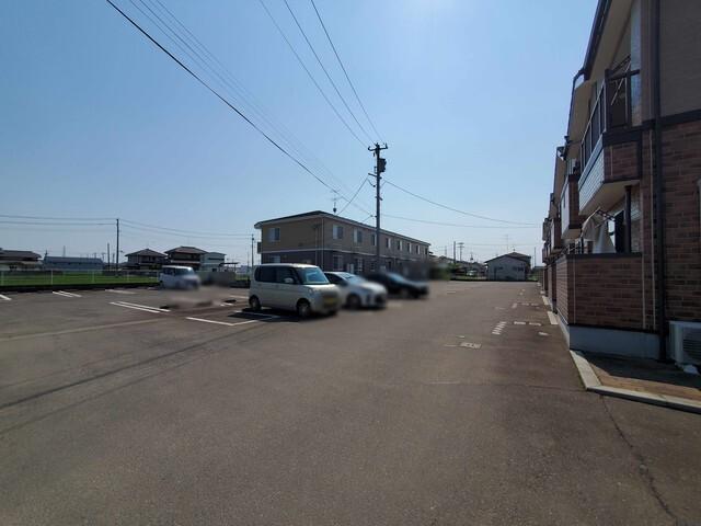 メゾンドゥー・ａｙｕ　Ⅰ（202） 駐車場