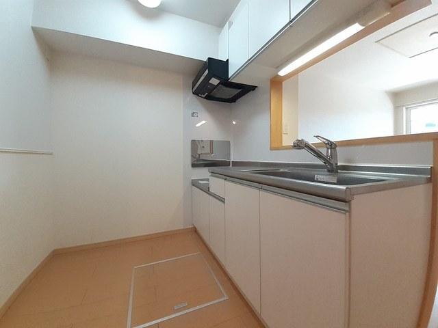 アバンツァート（102） キッチン