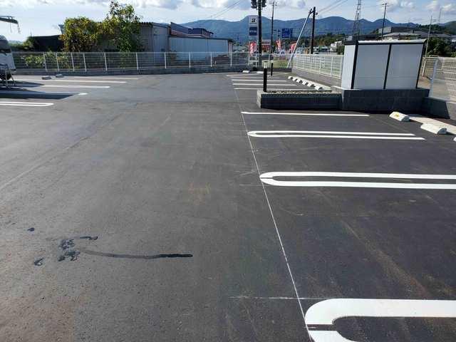 ヴィラファインⅤ（201） 駐車場
