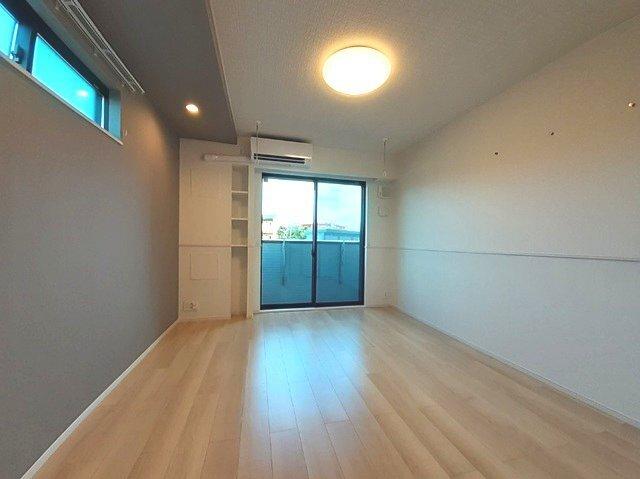 杜の風　原町Ⅱ（101） リビング