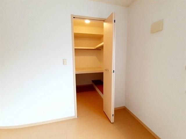 パークプレッソ雅Ⅰ（103） 収納