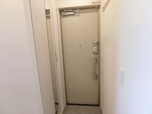 Ｄ−ｒｏｏｍ白萩町（302） 玄関