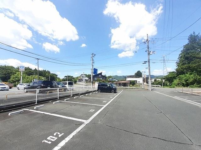 スカイフィ−ルドβ（201） 駐車場