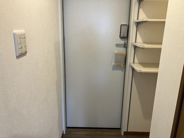 ＤＨＣＲ広瀬町（301） 玄関