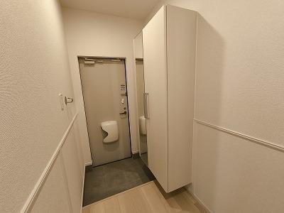 グレースヒルズＧＡＭＯ　Ａ棟（105） 玄関