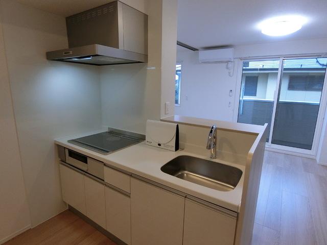 Ｄ−ＲＯＯＭ二軒茶屋ＴМＴ（201） キッチン