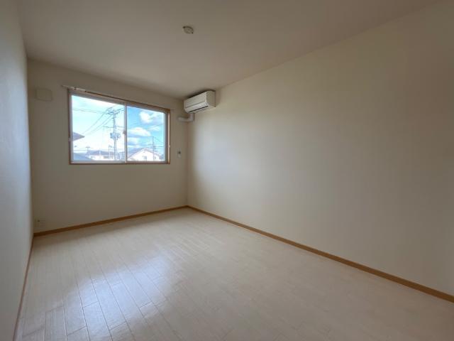 クレア 部屋画像