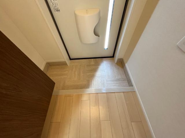 フォレストサイド 玄関