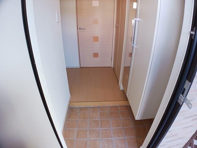 サクラ（101） 玄関
