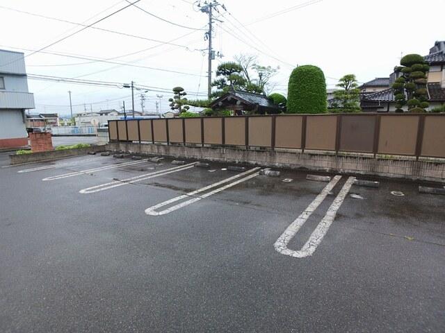 サンシャインひばりＡ（102） 駐車場