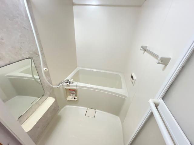 シャン・ポワロー 部屋画像