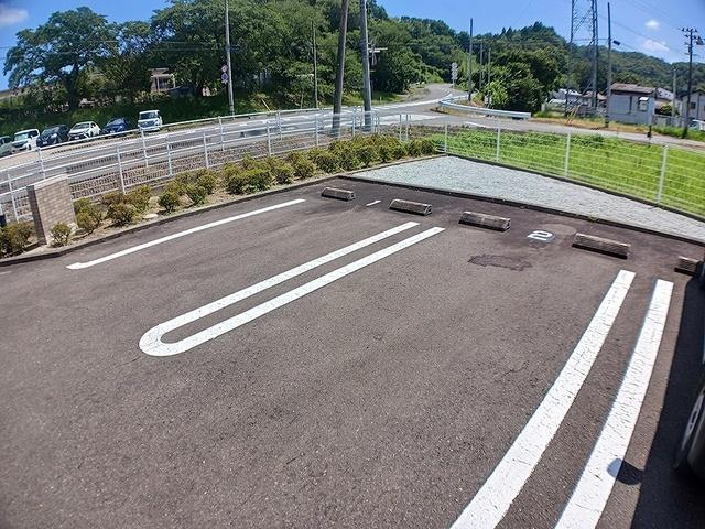 キャッスルライフⅢ（204） 駐車場