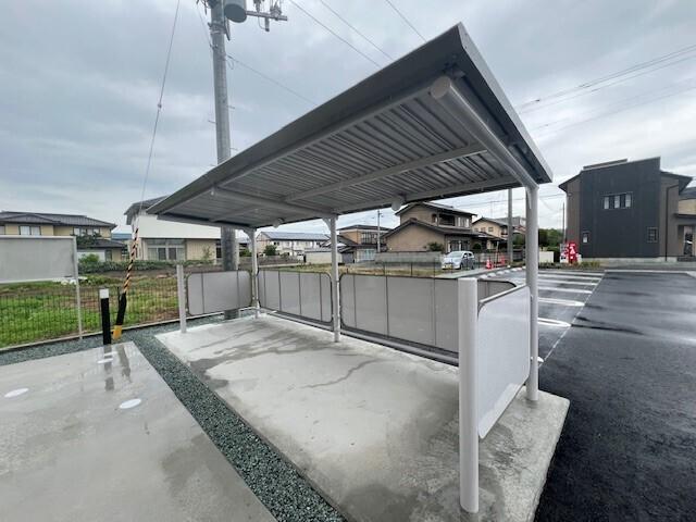 クリーン・ハートＫＧ（107） 駐車場