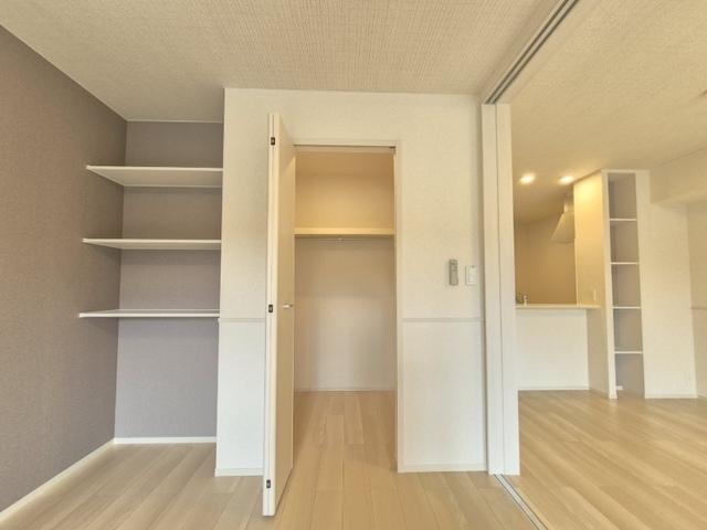 シャトー桜（102） 収納