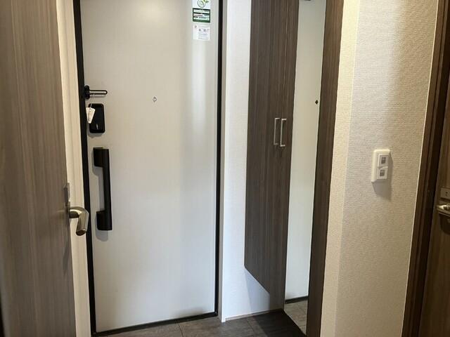 Ｄ−ＲＯＯＭ小田原8丁目Ⅲ（303） 玄関