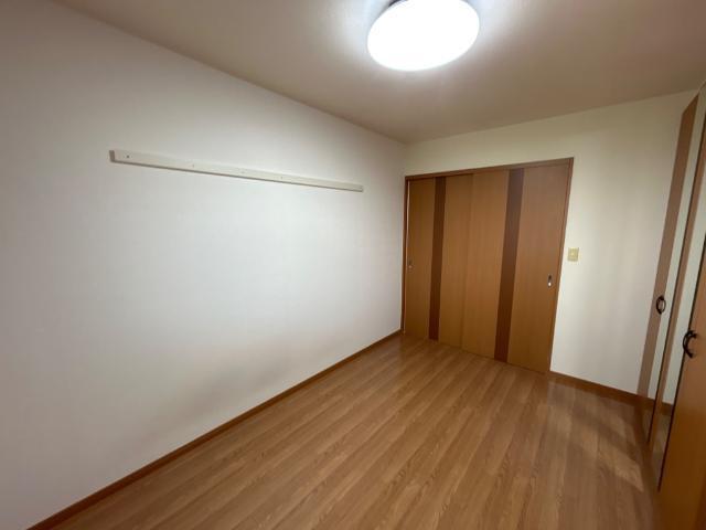 クレストール広表 部屋画像