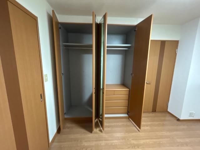 クレストール広表 収納
