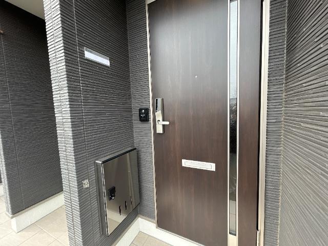 Maison La Soeur (メゾンラスール) 玄関
