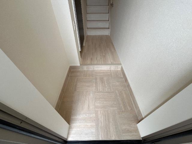Maison La Soeur (メゾンラスール) 玄関