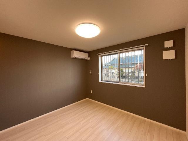 イリアス 部屋画像