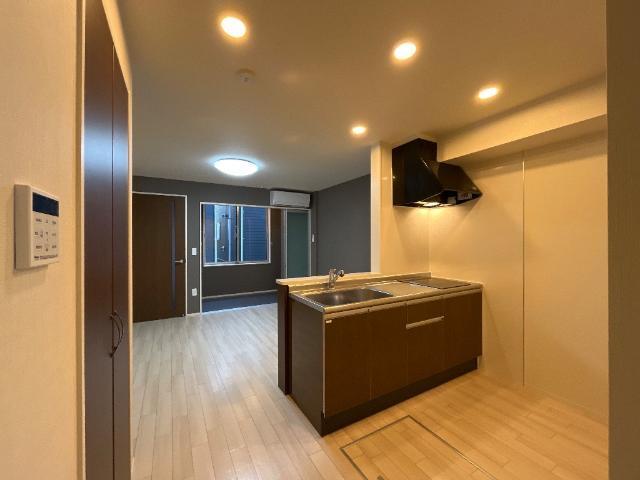 イリアス 部屋画像
