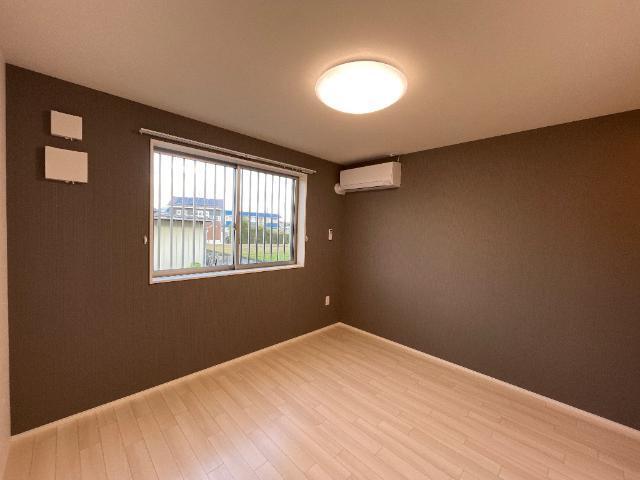 イリアス 部屋画像