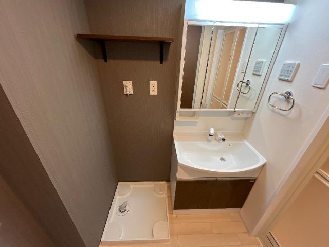 イリアス 部屋画像