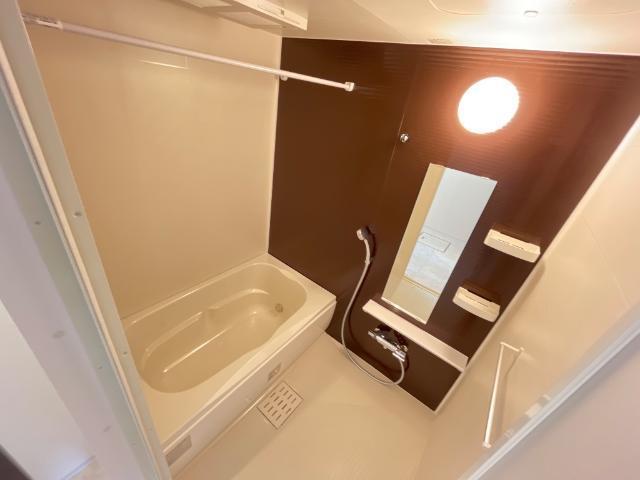 ストロベリー・フィールズ 部屋画像