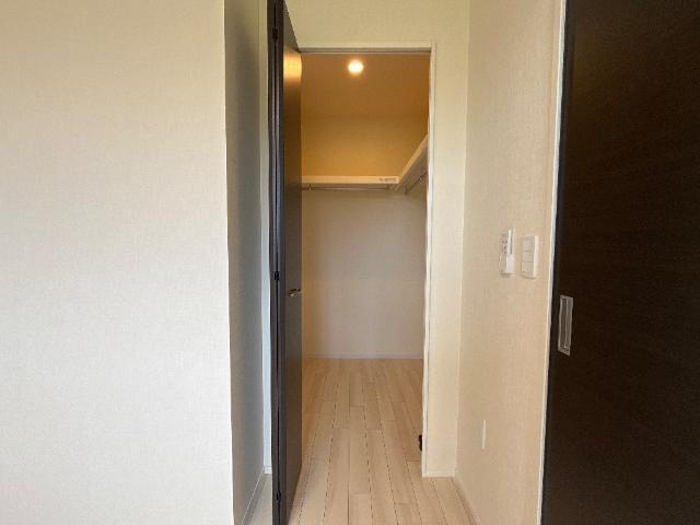 ストロベリー・フィールズ 部屋画像