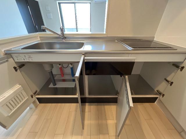 ストロベリー・フィールズ 部屋画像