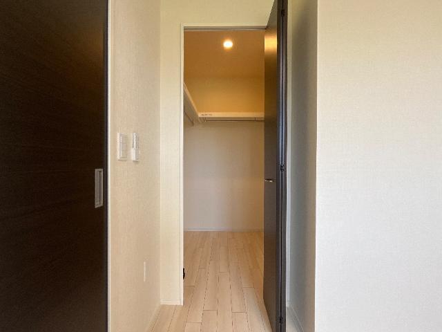 ストロベリー・フィールズ 部屋画像