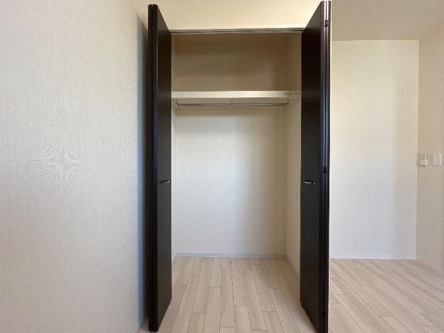 ストロベリー・フィールズ 部屋画像