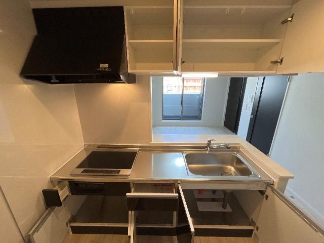 ストロベリー・フィールズ 部屋画像