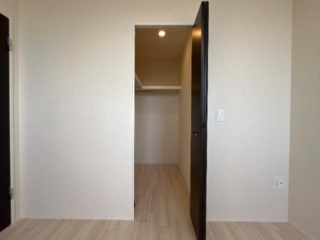 ストロベリー・フィールズ 部屋画像